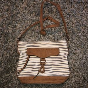 🌸Large Striped Bucket Purse